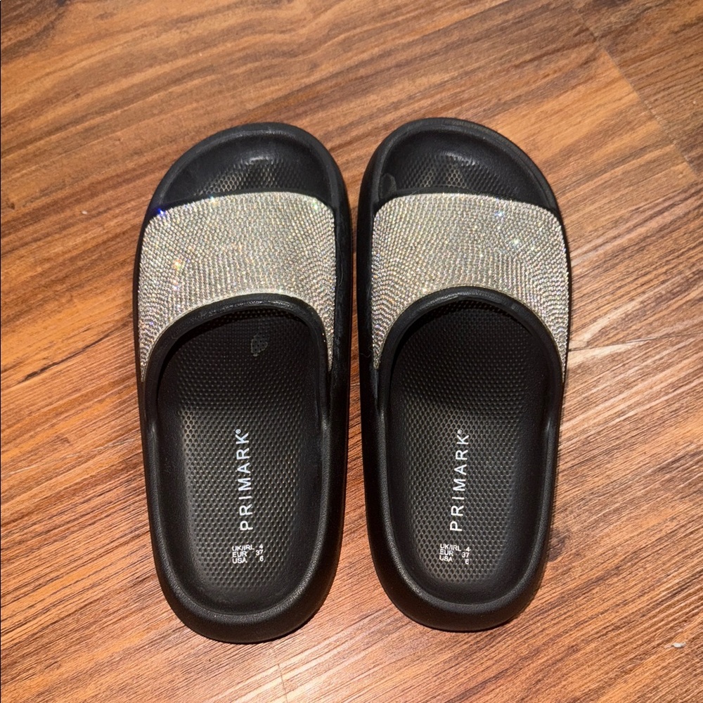 Cushion Comfy Black and Rhinestone Slides - Picture 3 of 6